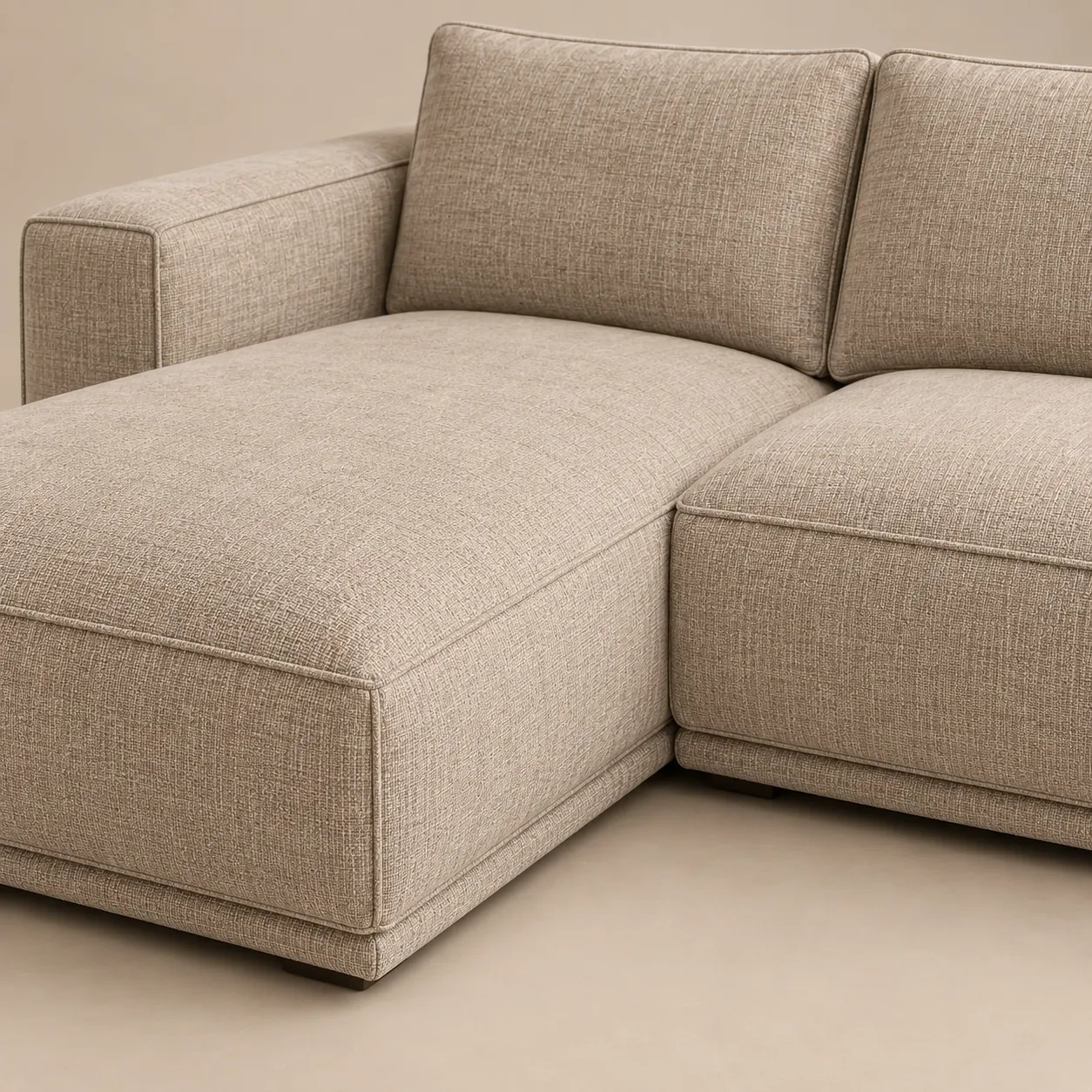Kaze Sectional Sofa - Image 3