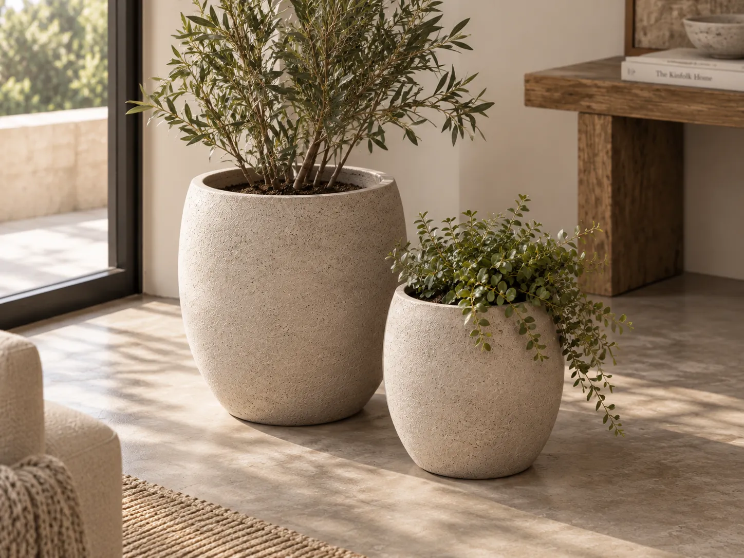 Nila Stoneware Planter Set
